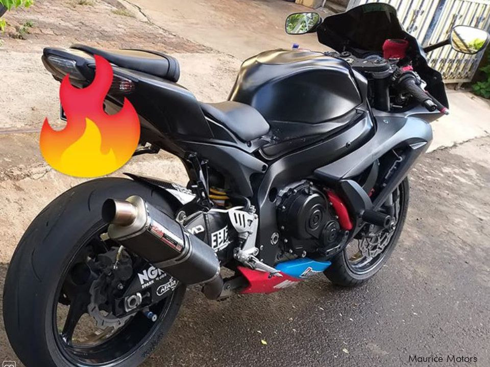 Suzuki gsx r600 k8