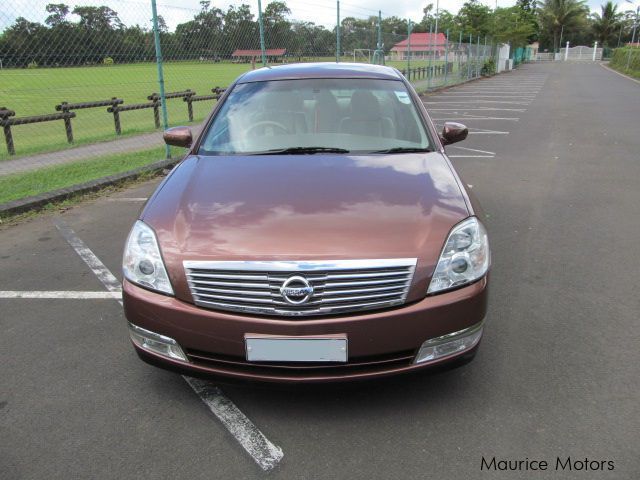 nissan cefiro 2009