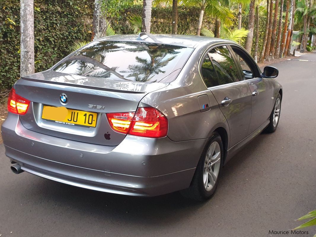 BMW 316i in Mauritius