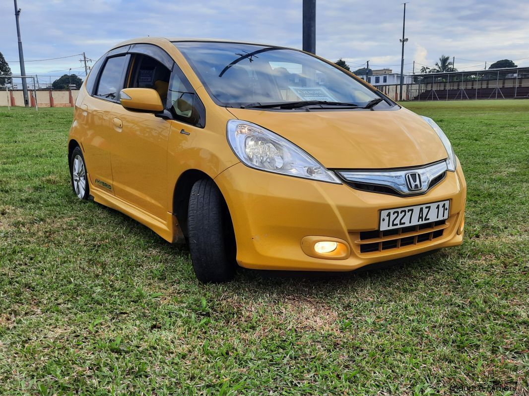 Used Honda Fit Gp Fit Gp For Sale Lalmatie Honda Fit Gp Sales