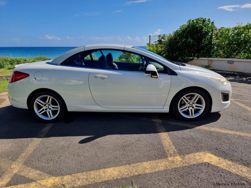 Peugeot 308 Cabriolet in Mauritius