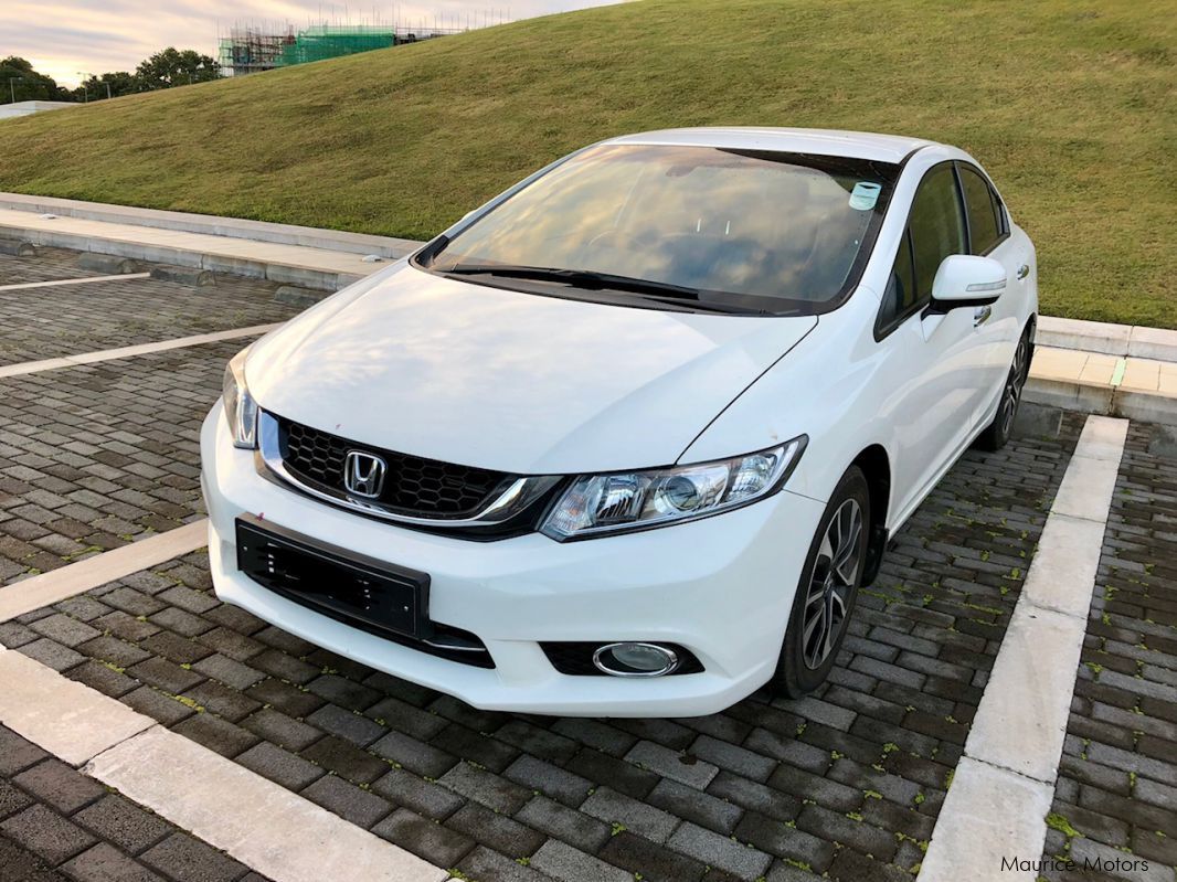 Honda Civic 2014 седан