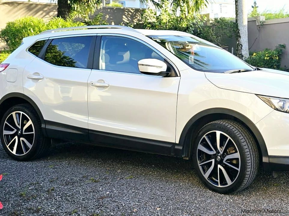 Nissan Qashqai in Mauritius