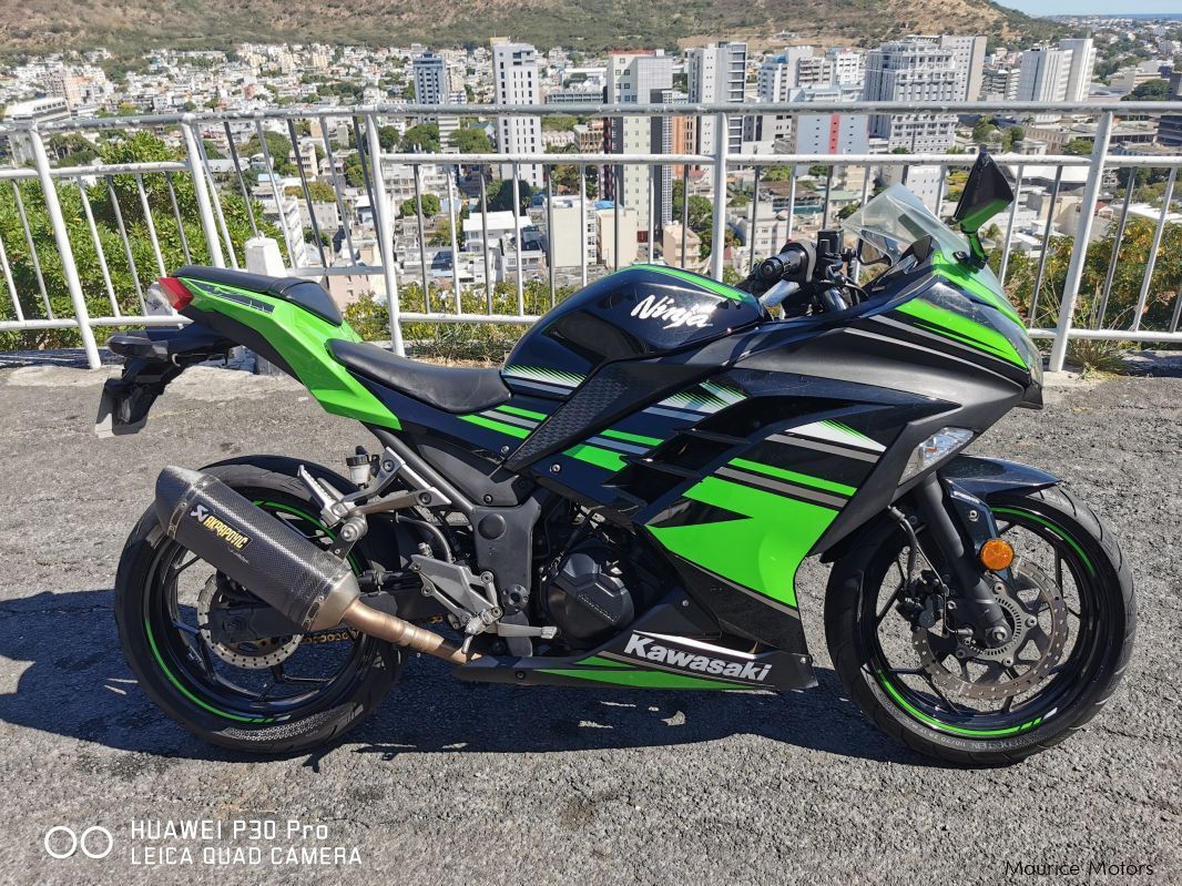 Used Kawasaki Ninja 300 2017 Ninja 300 for sale Port Louis