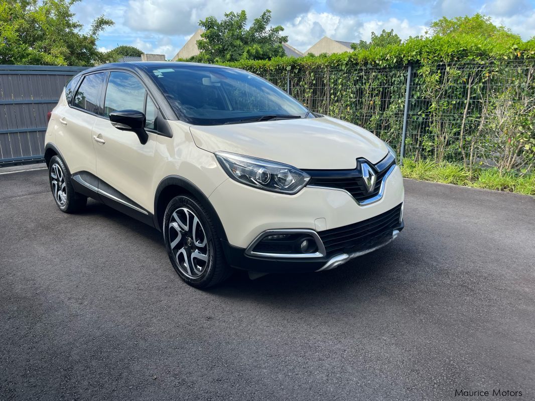 Renault Captur intens 1.2 in Mauritius