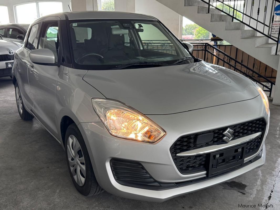 Suzuki Swift XG in Mauritius