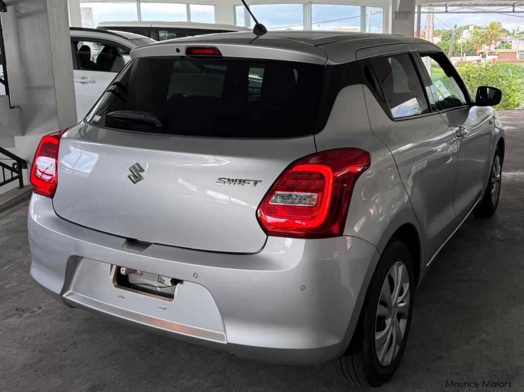 Suzuki Swift XG in Mauritius