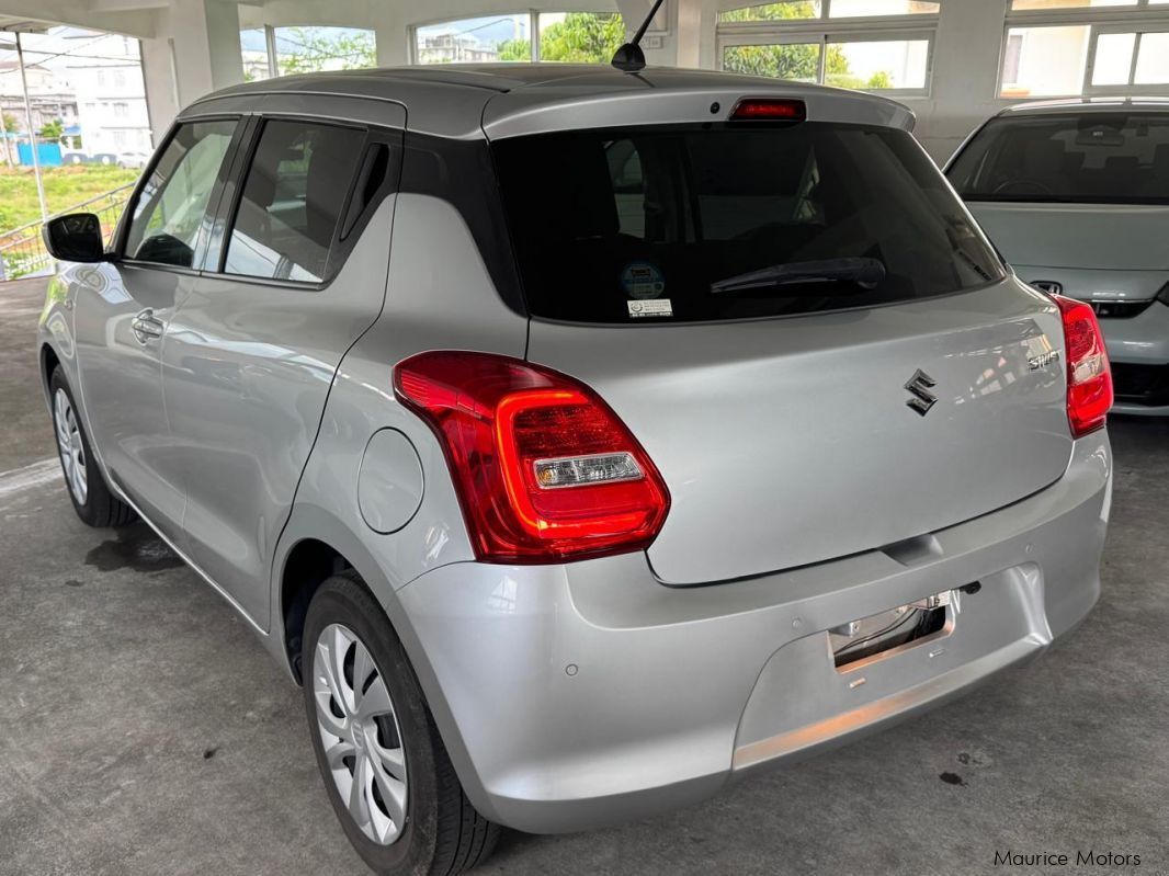 Suzuki Swift XG in Mauritius