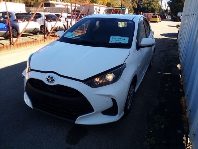 Toyota Yaris HYBRID X in Mauritius