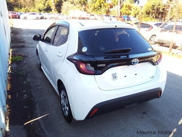 Toyota Yaris HYBRID X in Mauritius