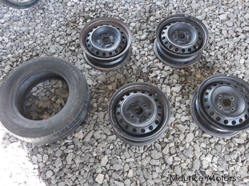 Used Rims and tyres for sale in Vacoas