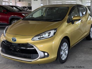 Pre-owned Toyota Aqua Z Hybrid for sale in 