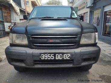Pre-owned Isuzu Trooper for sale in 
