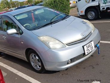Pre-owned Toyota Prius for sale in 