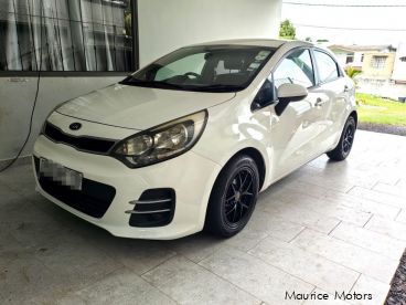Pre-owned Kia Rio for sale in 