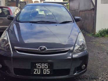 Pre-owned Toyota Wish for sale in 