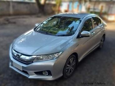 Pre-owned Honda Grace for sale in