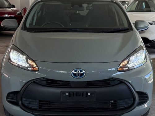 Toyota Aqua X Hybrid in Mauritius