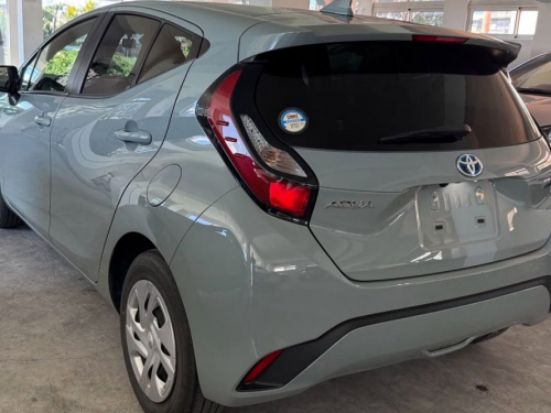 Toyota Aqua X Hybrid in Mauritius