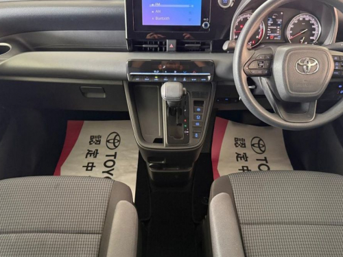 Toyota Noah X in Mauritius