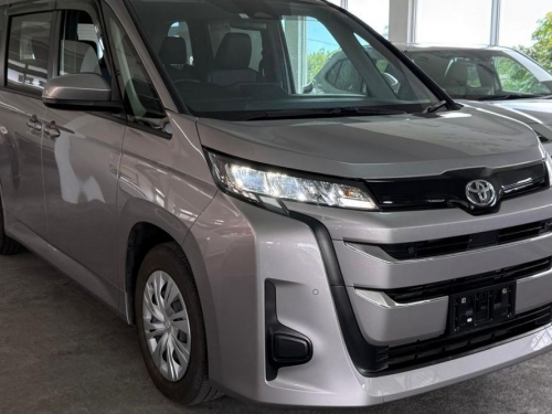 Used Toyota Noah X for sale in Vacoas