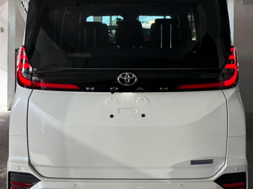 Toyota Noah S-G in Mauritius