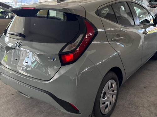 Toyota Aqua X Hybrid in Mauritius
