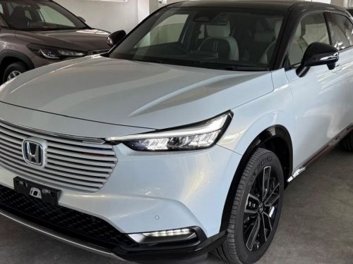 Pre-owned Honda Vezel e:HEV Play for sale in 