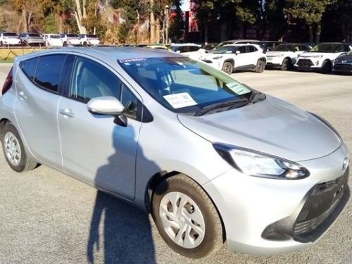 Pre-owned Toyota Aqua X for sale in 
