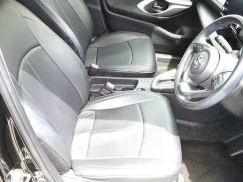 Toyota Yaris Cross HYBRID G in Mauritius