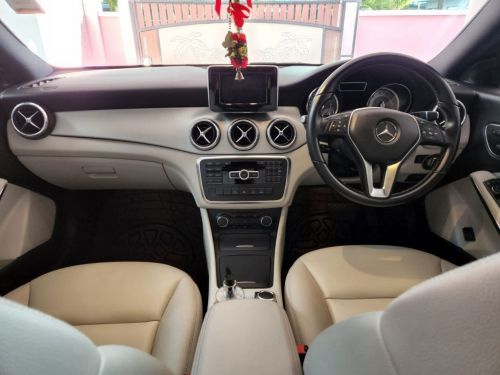 Mercedes-Benz cla 200 in Mauritius