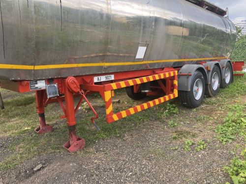 Denbro Tanker Trailer Tanker Trailer in Mauritius