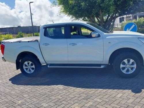Nissan Navara 4X2 Double cab in Mauritius