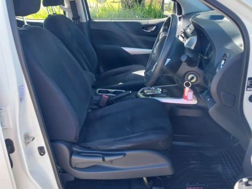 Nissan Navara 4X2 Double cab in Mauritius