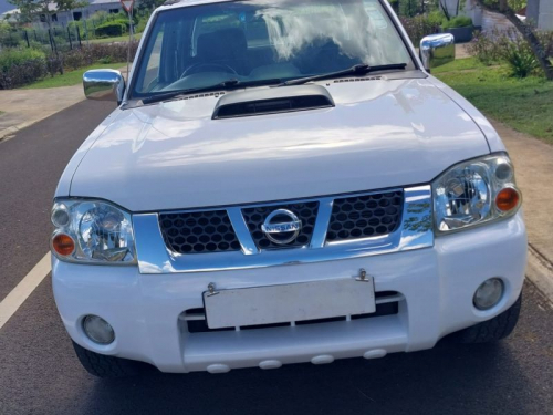 Nissan NP 300 in Mauritius