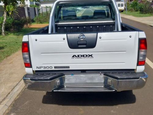 Nissan NP 300 in Mauritius