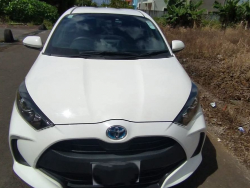 Toyota Yaris Hybrid X PACK in Mauritius