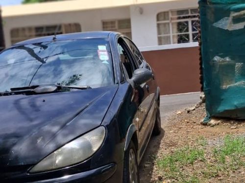 Peugeot 206 in Mauritius