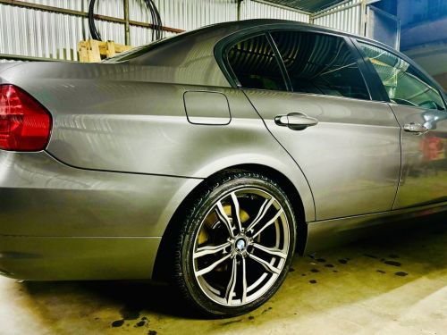 BMW 320i Semi M3 in Mauritius