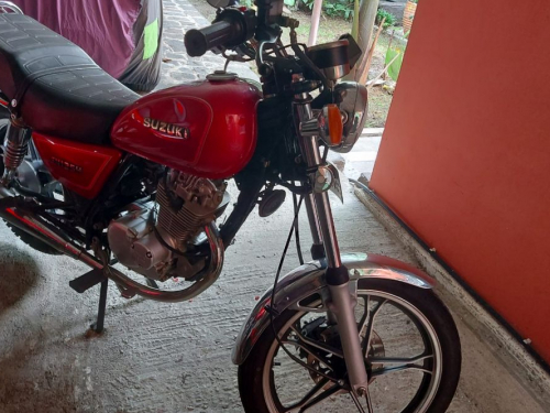 Used Suzuki GN125 for sale in Vacoas