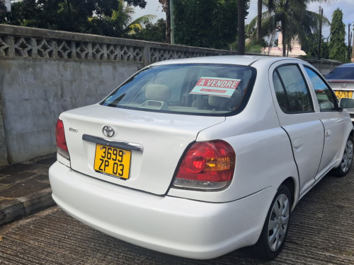 Toyota Platz in Mauritius