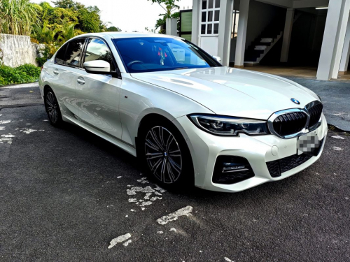 BMW 330i in Mauritius
