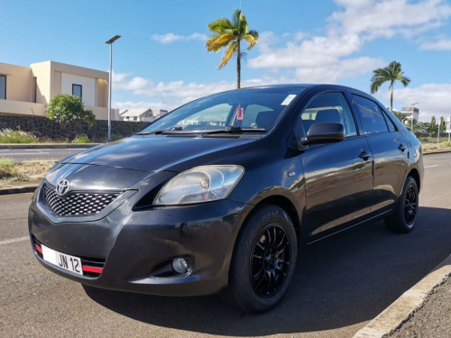 Used Toyota Yaris for sale in Curepipe