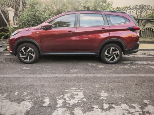 Pre-owned Toyota Rush for sale in 