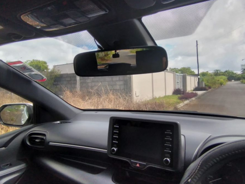 Toyota Yaris Hybrid X PACK in Mauritius