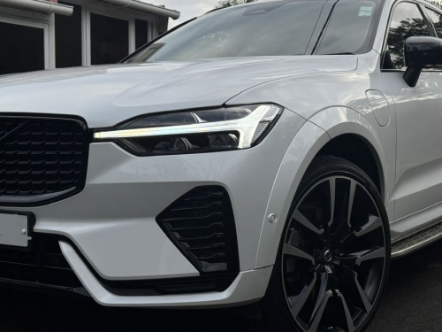 Volvo XC60 T8 Ultimate Dark in Mauritius