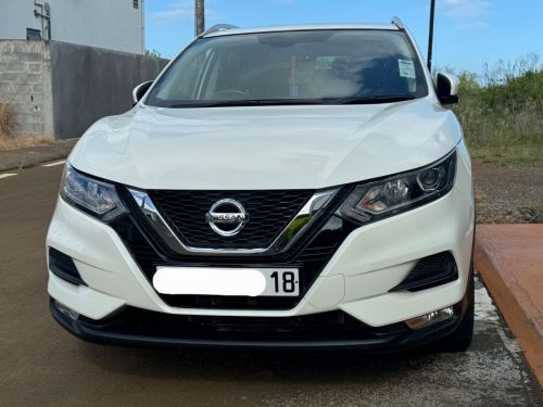 Pre-owned Nissan Qashqai for sale in 
