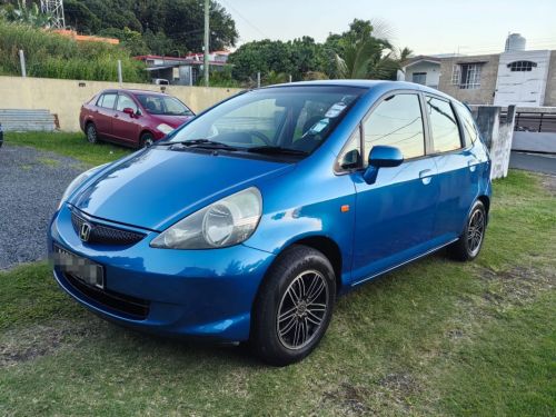 Used Honda Fit for sale in Beau Bassin