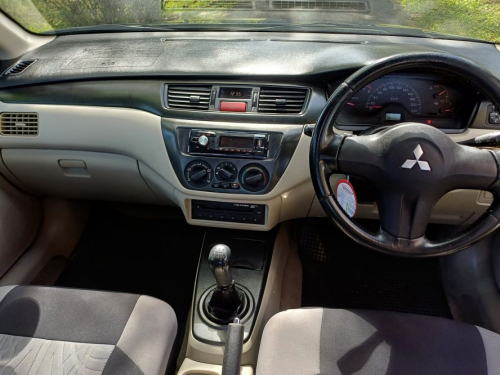 Mitsubishi lancer GLX in Mauritius