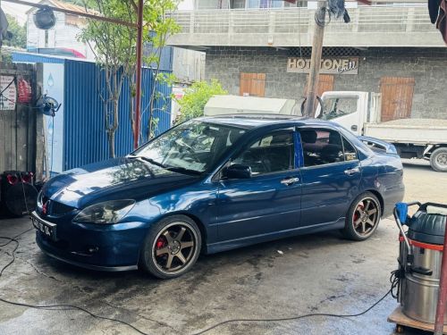 Mitsubishi Lancer CS3 in Mauritius